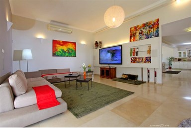 וילה 4 עונות - הוילה