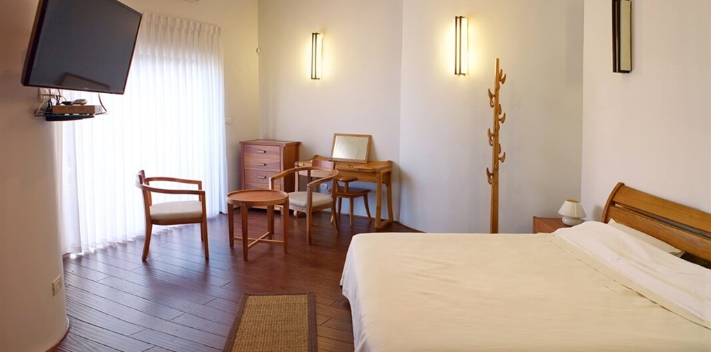 גליליי נוף לכנרת Untitled_Panorama1.jpg