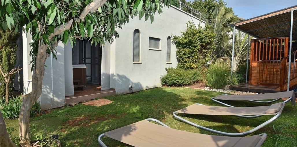 וילה black & white BEA_8414_resize.JPG