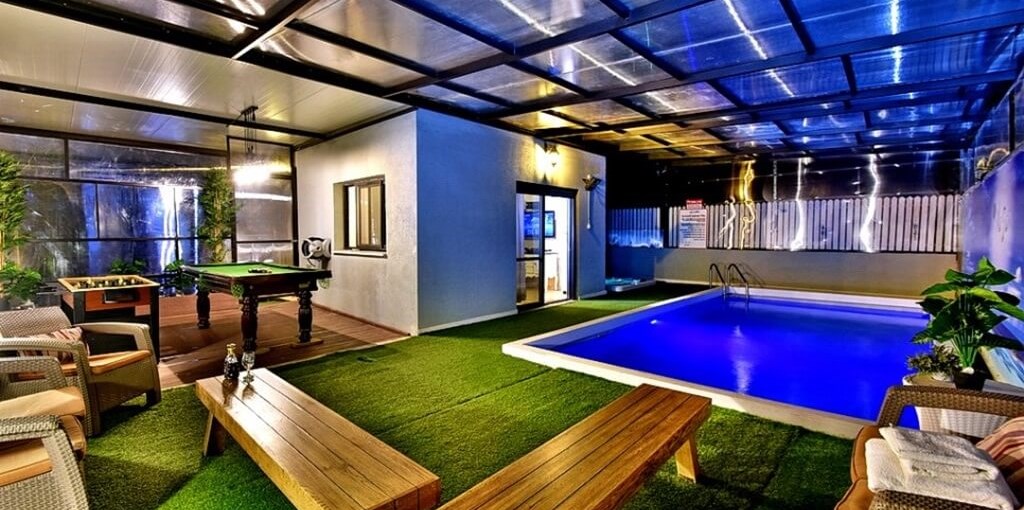 וילה דאלי החצר והבריכה (9).jpg