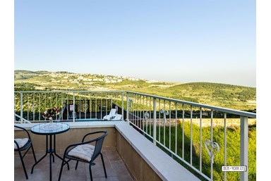 וילה גרנד וויו - החצר והבריכה