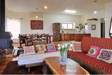 וילה על הקצה - הוילה