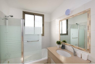 וילה בית נורית - מתחם האירוח