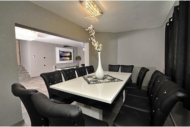 וילה פרסטיז'