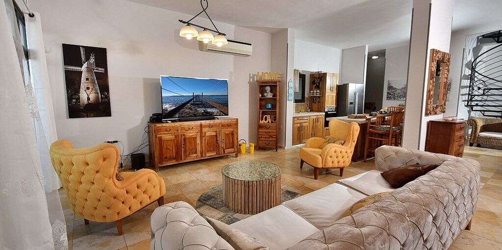 וילה אדמת הגליל וילה1 (1).JPG