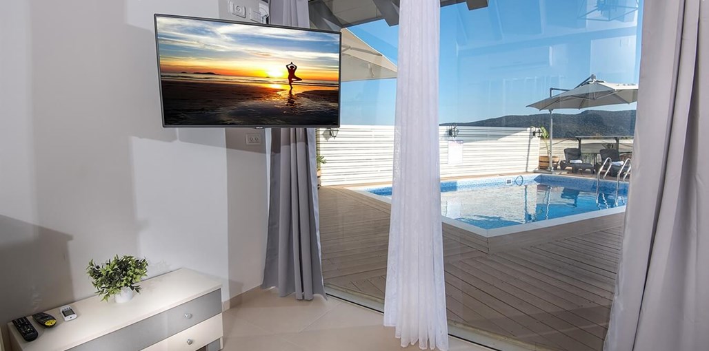 וילה אחוזת נטלי הוילה (2).jpg