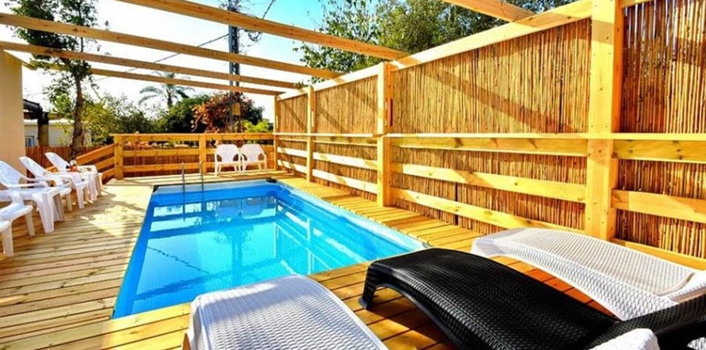 וילה פרי האוס בריכה (8).jpg