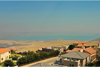 וילה בקצה ההר