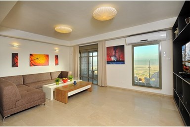 וילה בקצה ההר - וילה 5 חדרים