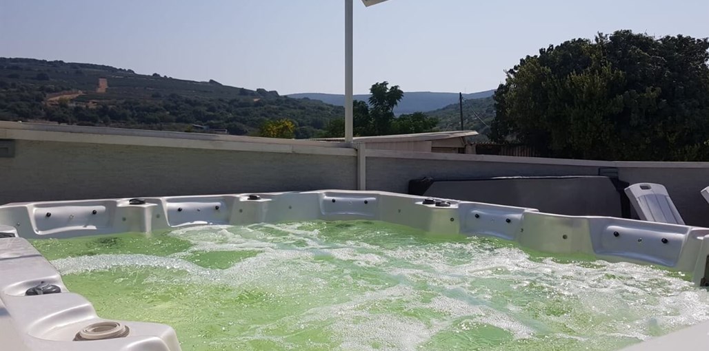 לוילה בגליל לוילה בגליל - חצר ובריכה (4).jpeg