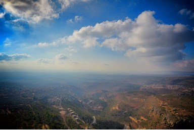 וילה הורייזן - החצר והבריכה