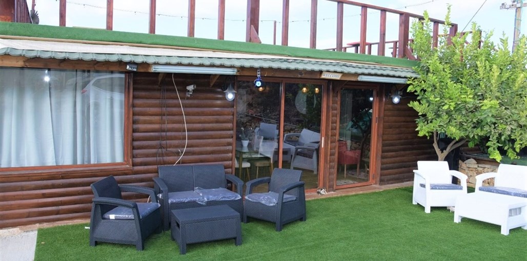 וילה הורייזן וילה הורייזן - החצר והבריכה (28).jpeg