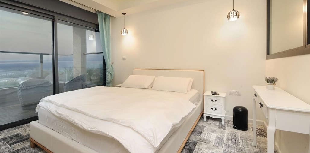 אחוזת כנען אחוזת כנען - פנים הוילה (1).JPG