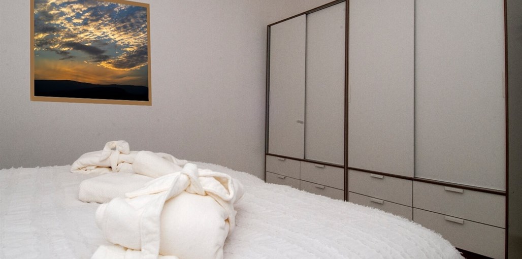 צמרת ביבניאל צמרת ביבניאל - הוילה (14).jpg