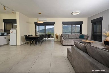 וילה אור בכנרת - פנים הוילה