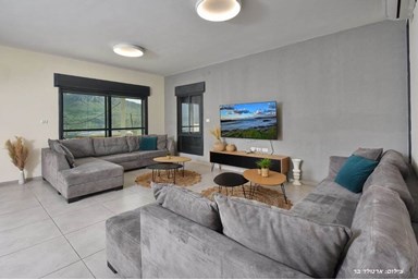 וילה אור בכנרת - פנים הוילה