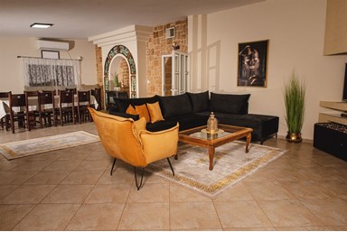 וילה מנזולינה 