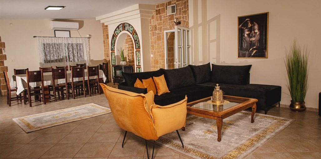 וילה מנזולינה וילה מנזולינה - פנים הוילה (31).jpg