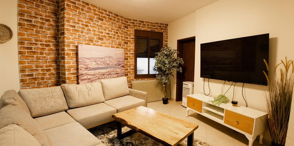 רום לנוף פנים (6).jpg