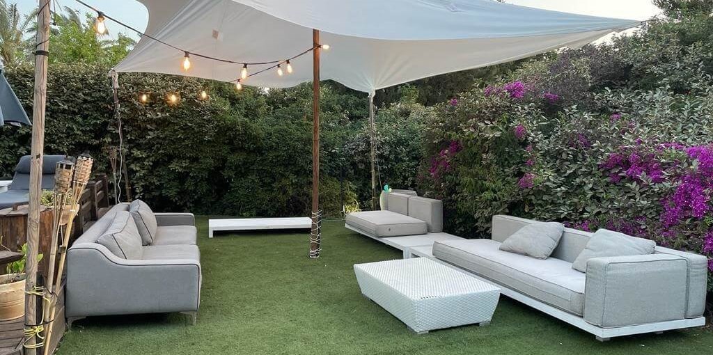 וילה דניאלה חצר (3).jpg