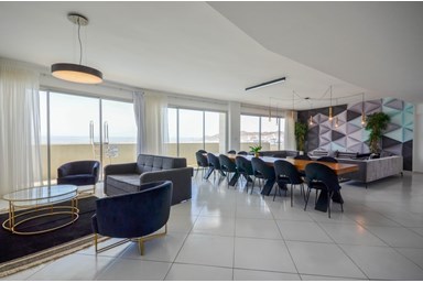 וילה YalaRent פנטהאוז סקייליין