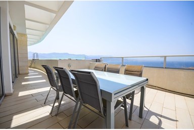 וילה YalaRent פנטהאוז סקייליין