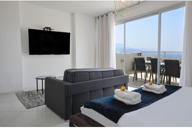 וילה YalaRent פנטהאוז סקייליין