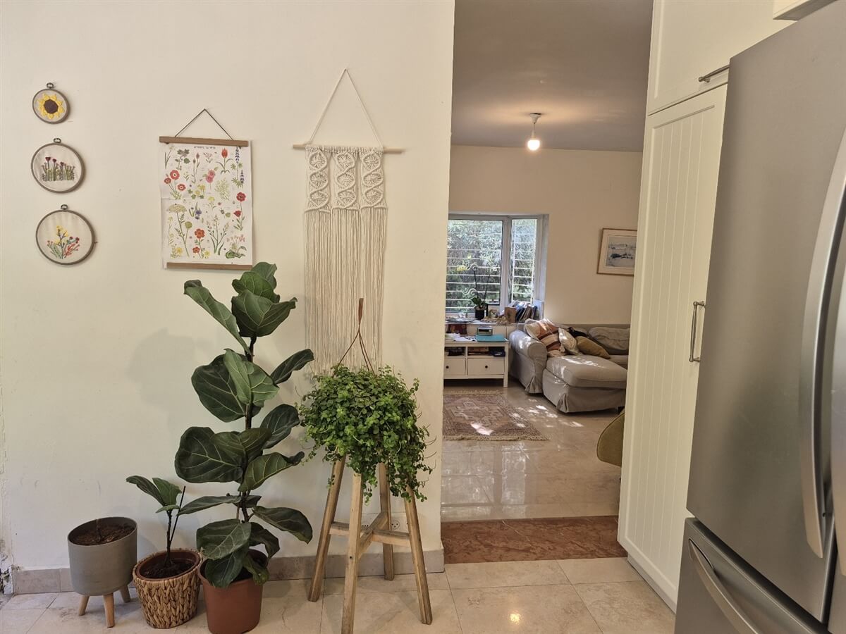 חורשה בארץ יהודה - Ezion Grove