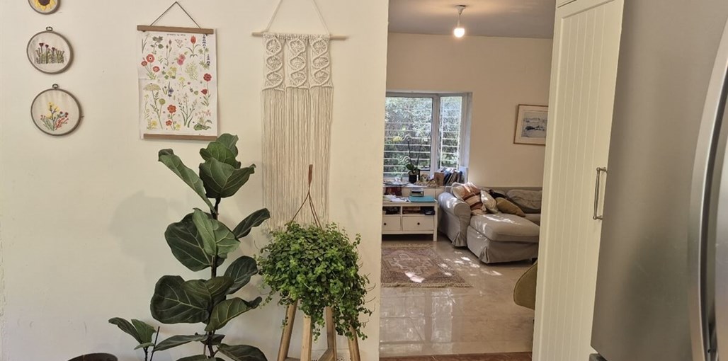 חורשה בארץ יהודה - Ezion Grove וילת אלעזר  (1).jpg