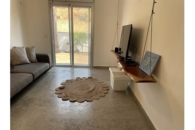 וילה המרפסת במגדל - הוילה