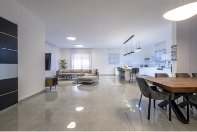 וילה אחוזת עומרי - הוילה