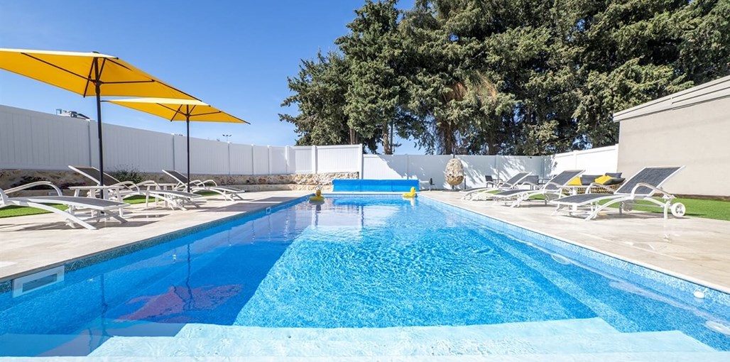 אחוזת עומרי מתחם החוץ (25).jpg