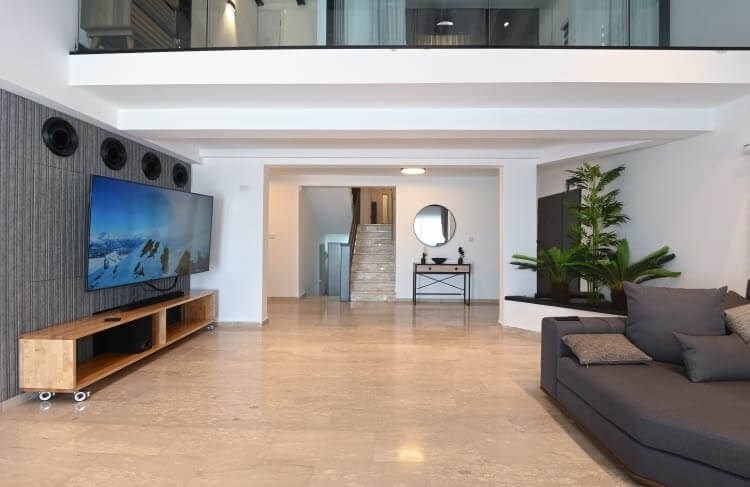 וילה רז בכנרת פנים (18).jpg