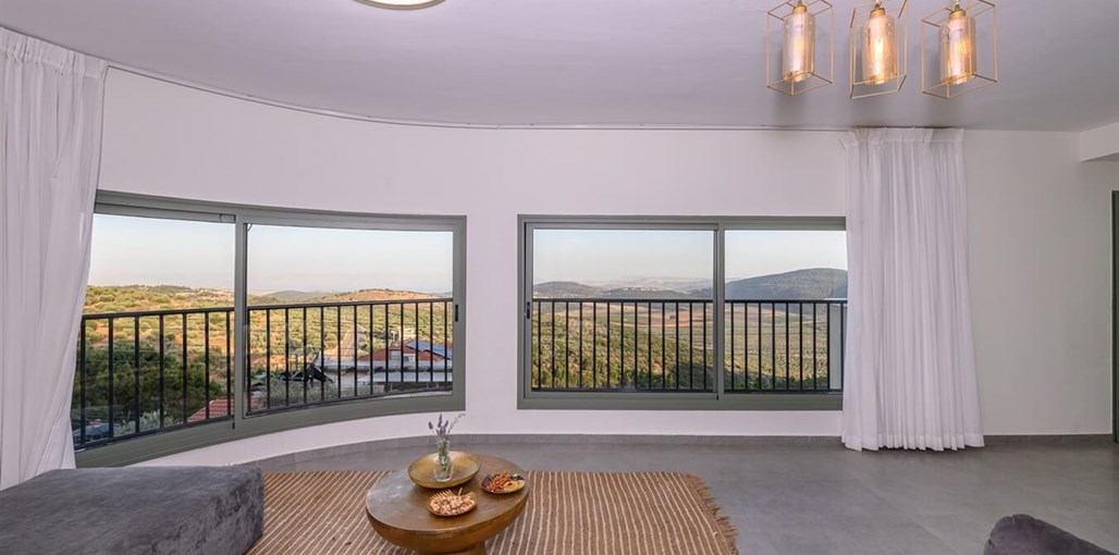 וילה סניוריטה סניוריטה תומר  (5).jpg