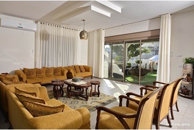 וילה מול השקיעה