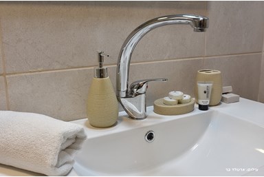 וילה מול השקיעה - הוילה