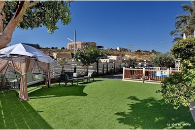 וילה מול השקיעה - מתחם החוץ