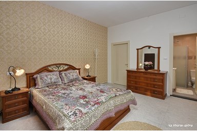 וילה מול השקיעה - הוילה