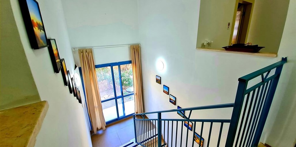 הבית של אורי ועמית בית חדשות 5 (9).jpg