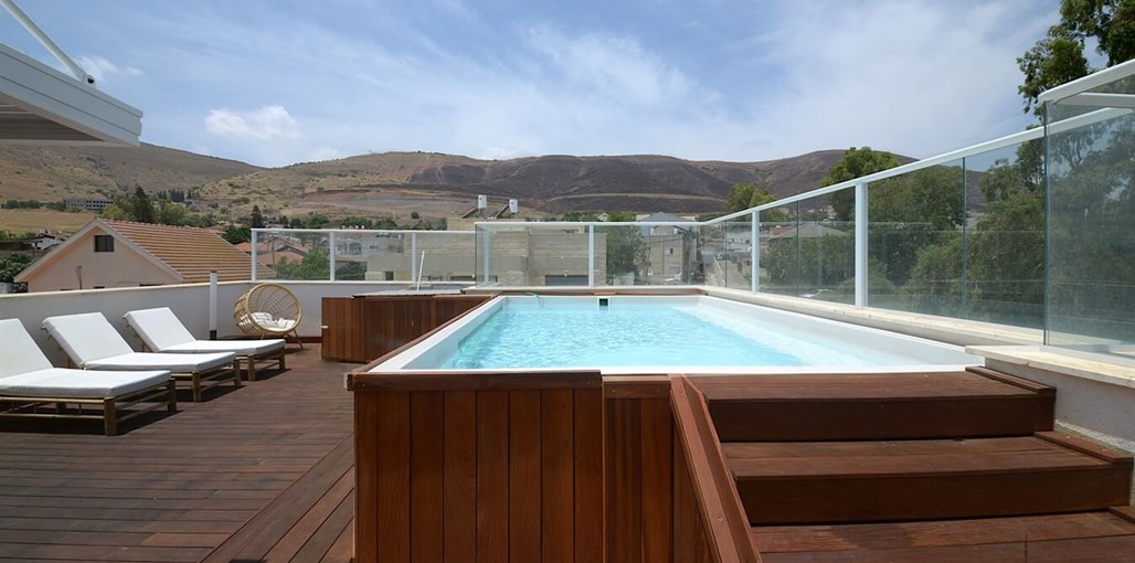 וילה קובדו כנרת המרפסת (1).jpg