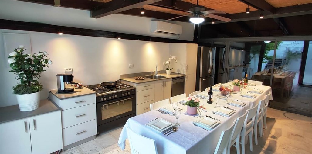 וילת חאן הארגמן טרקלין האבירים חאן הארגמן (4).jpg