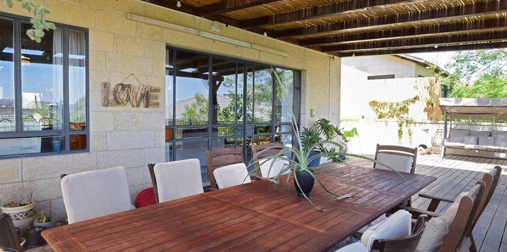 וילת החלומות בשורש החצר (4).jpg