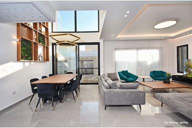 וילה אחוזת אור השחר - הוילה