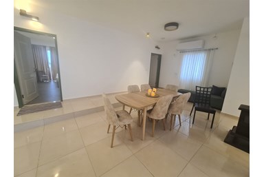 וילה פסגת השמש